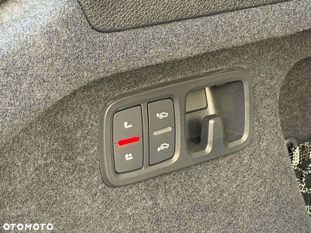 Audi RS Q8 - 27