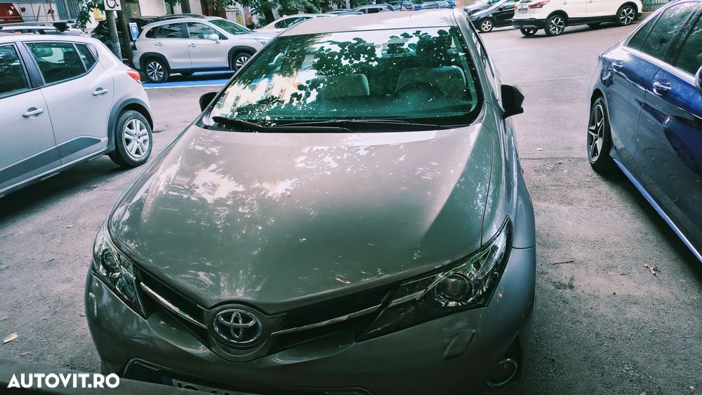 Toyota Auris - 4