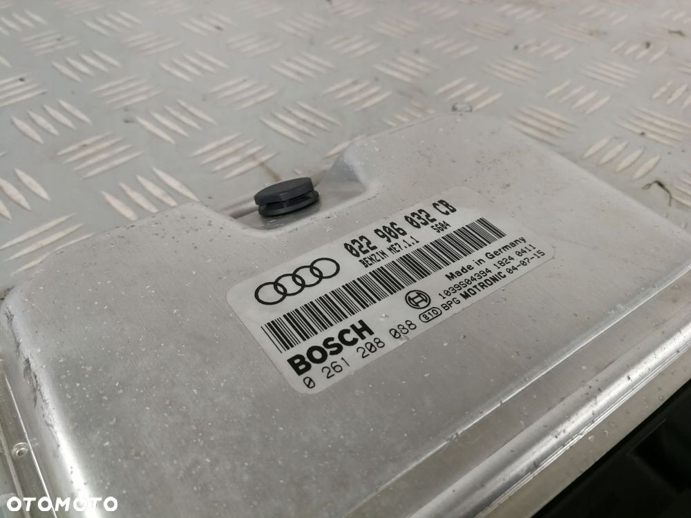 022906032CB 0261208088 komputer silnika AUDI A3 3,2 8P VR6 QUATTRO - 3
