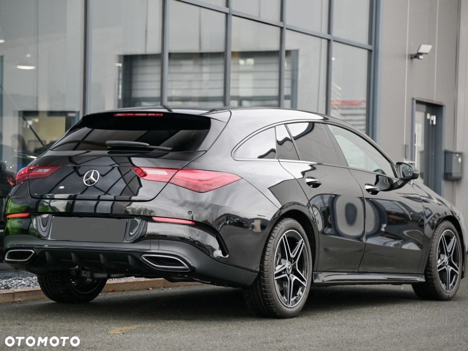 Mercedes-Benz CLA - 5