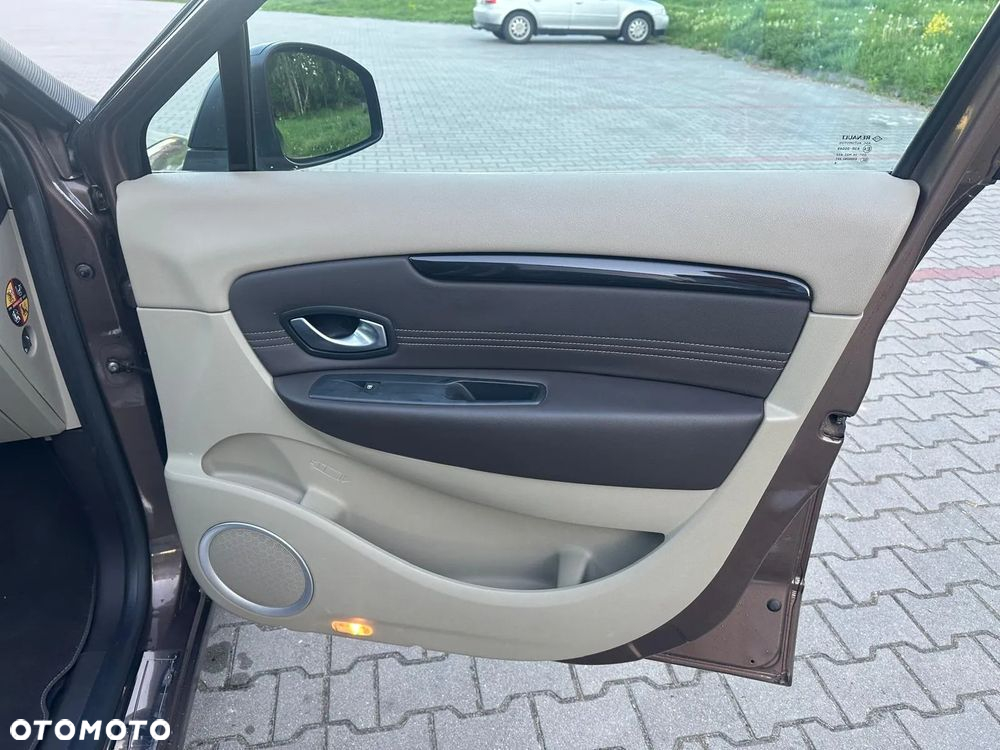 Renault Grand Scenic Gr 2.0 dCi Privilege - 30
