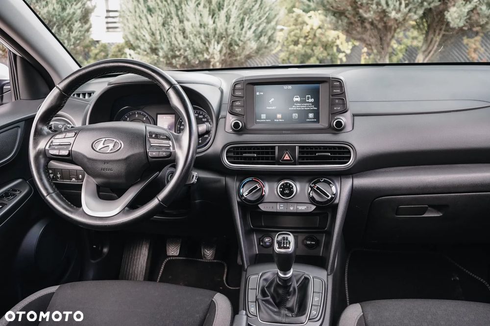 Hyundai Kona - 17
