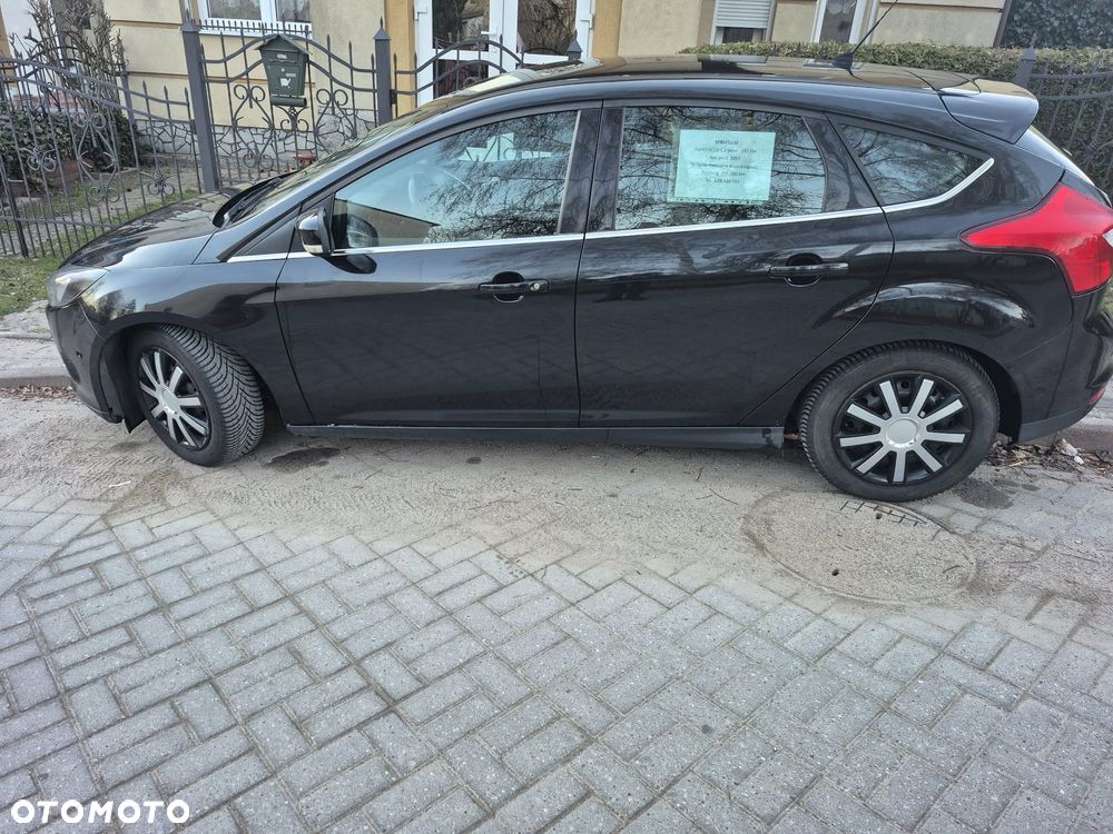 Ford Focus 1.6 EcoBoost Start-Stopp-System Champions Edition - 2