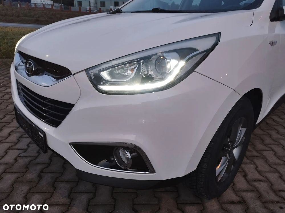 Hyundai ix35 1.6 2WD Fifa World Cup Edition - 2