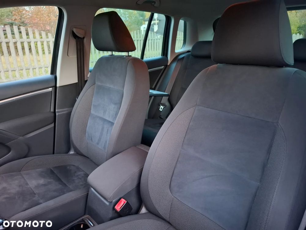 Volkswagen Tiguan 2.0 TDI DPF BlueMotion Technology CityScape - 23