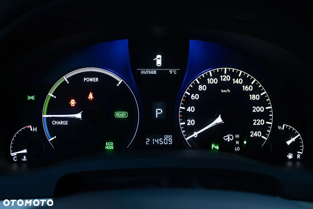 Lexus RX 450h Prestige - 30