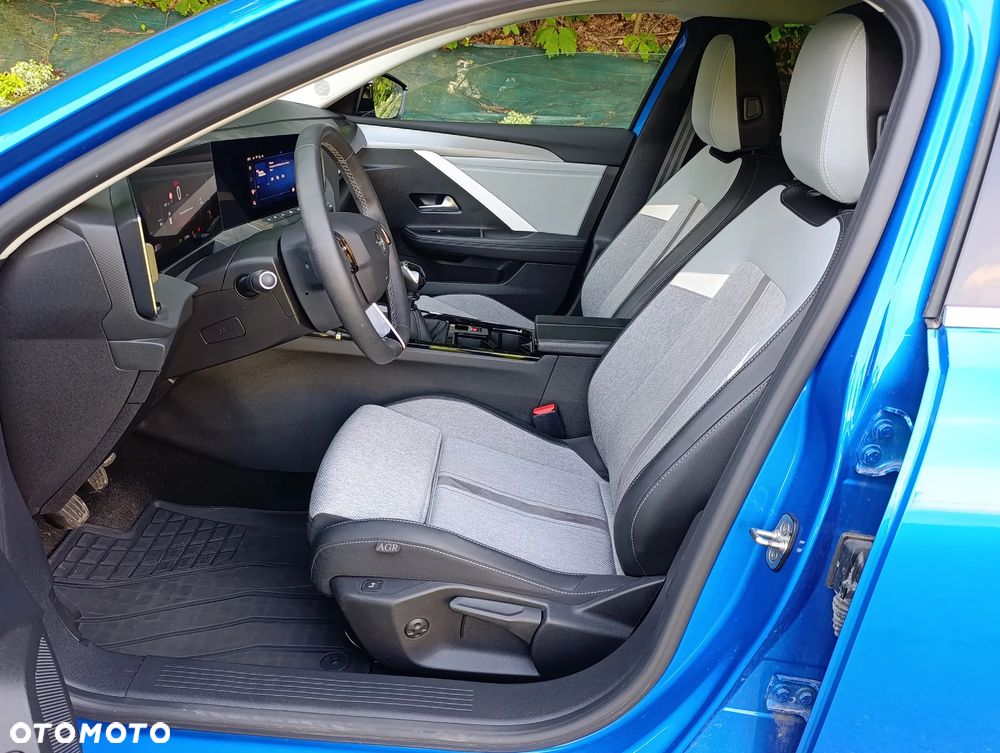 Opel Astra 1.2 T Business Elegance S&S - 17