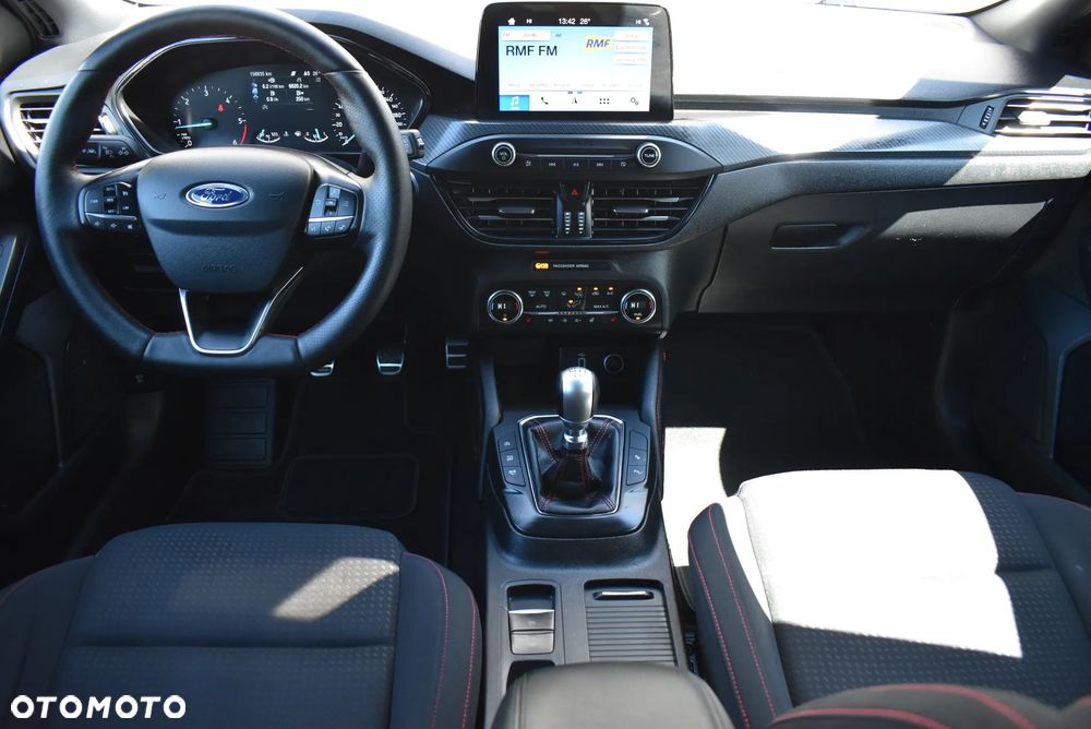 Ford Focus 1.5 EcoBlue STart-Stopp-System ST-LINE - 15