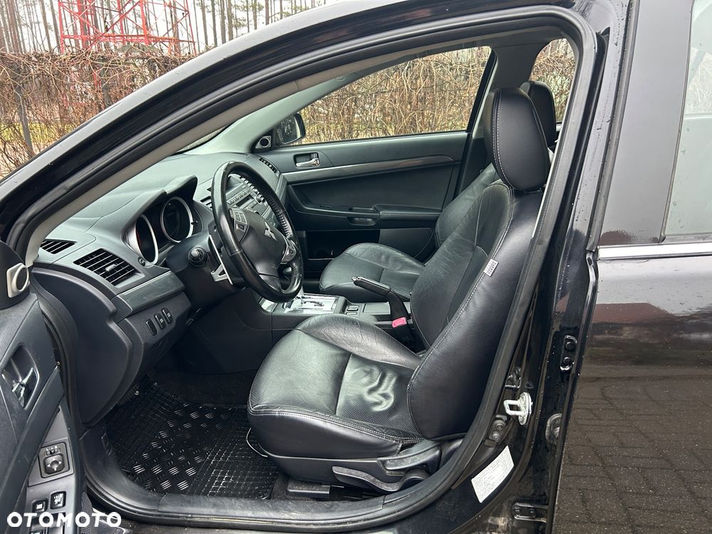 Mitsubishi Lancer 1.8 Instyle CVT - 6