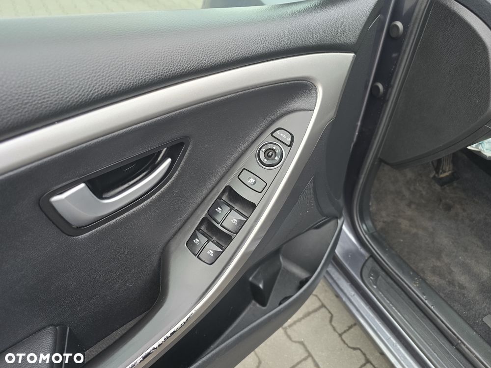 Hyundai i30 1.6 CRDI DCT Premium - 15