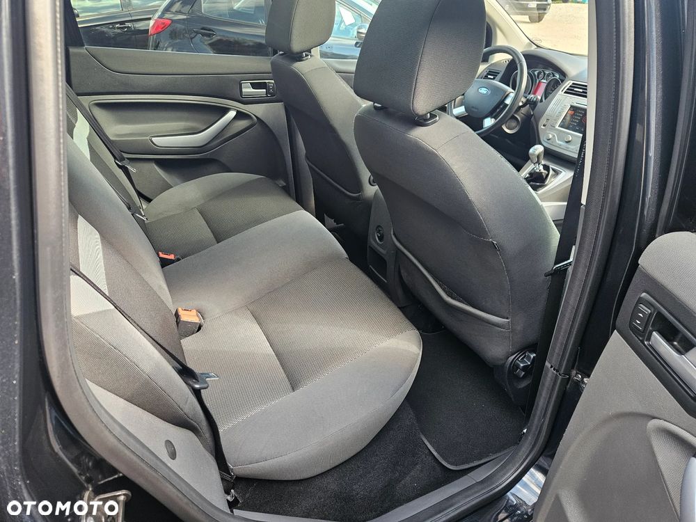 Ford Kuga 2.0 TDCi 4x4 Titanium - 18
