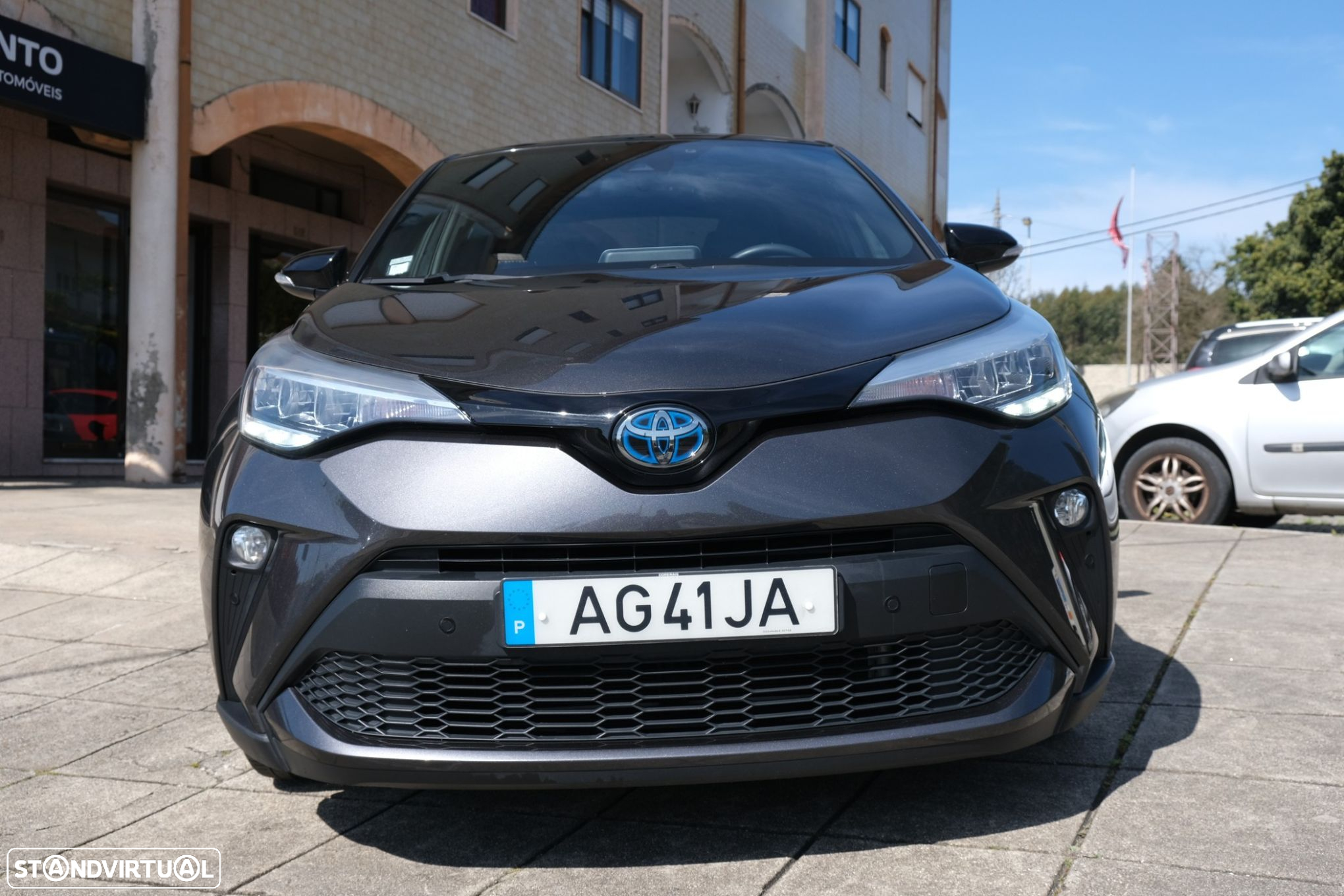Toyota C-HR 1.8 Hybrid Square Collection - 2