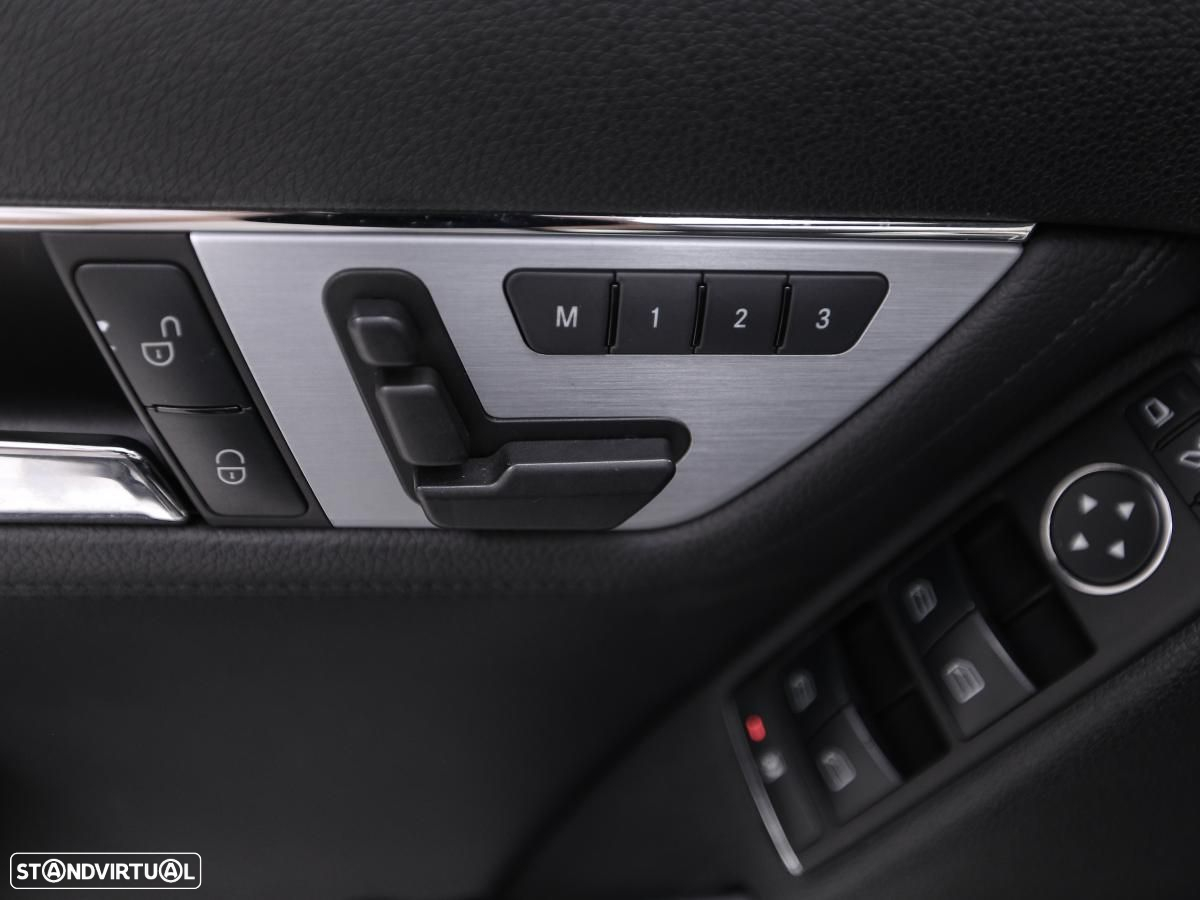 Mercedes-Benz C 320 - 16