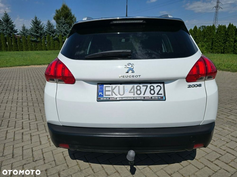 Peugeot 2008 - 11