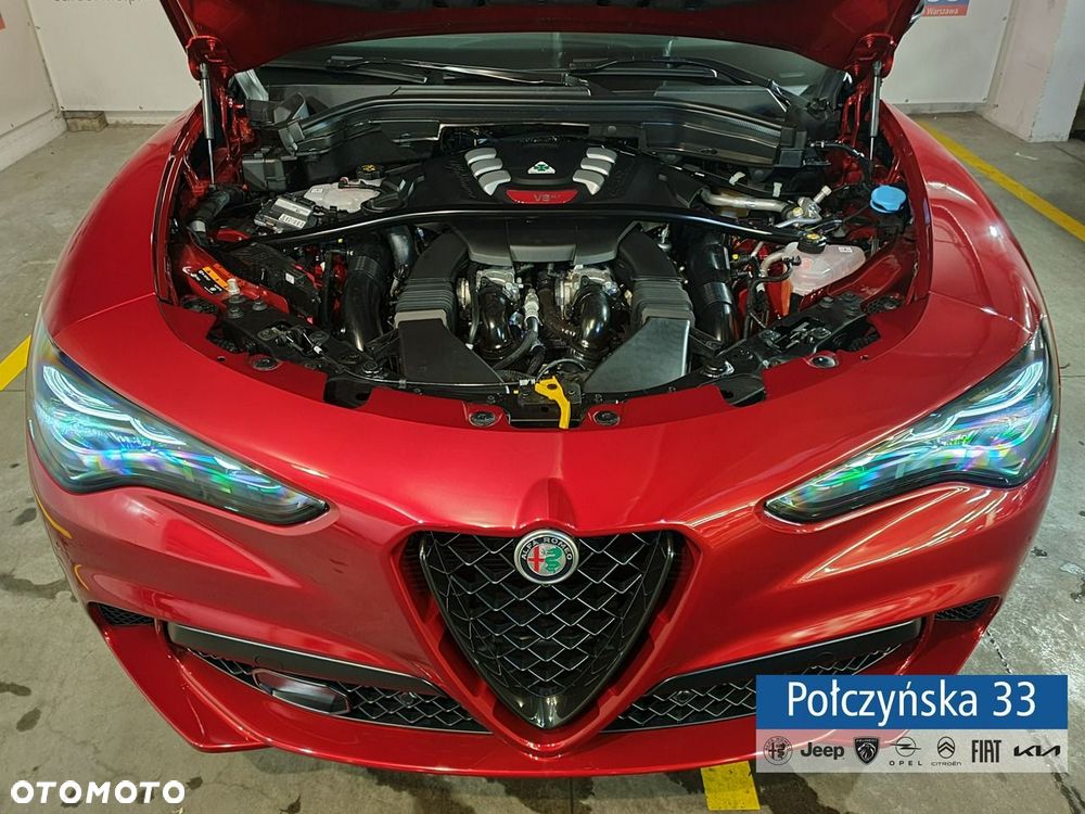 Alfa Romeo Stelvio - 29