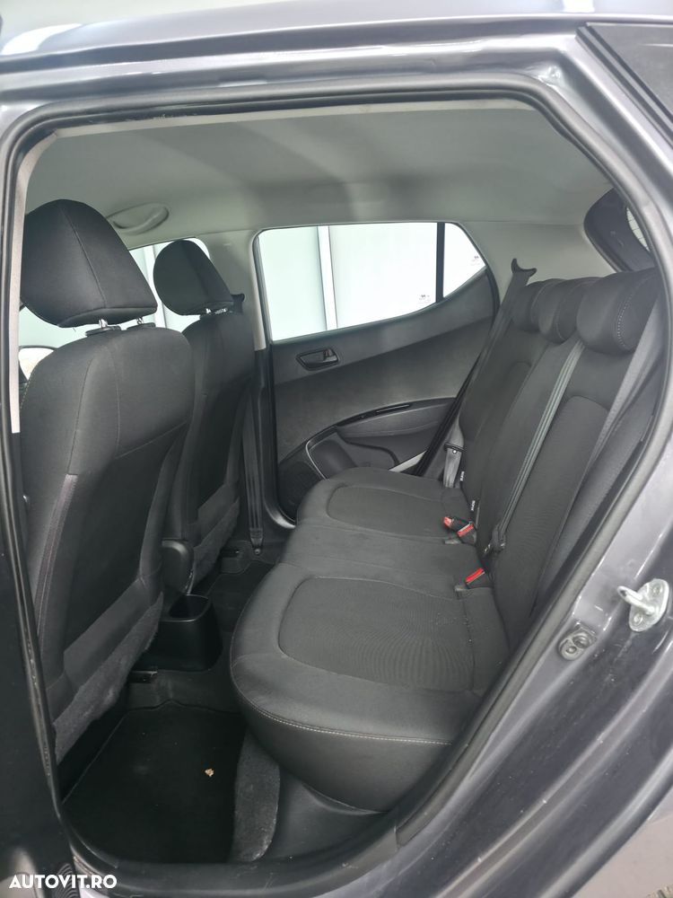 Hyundai i10 1.0 5DR Comfort+ - 8