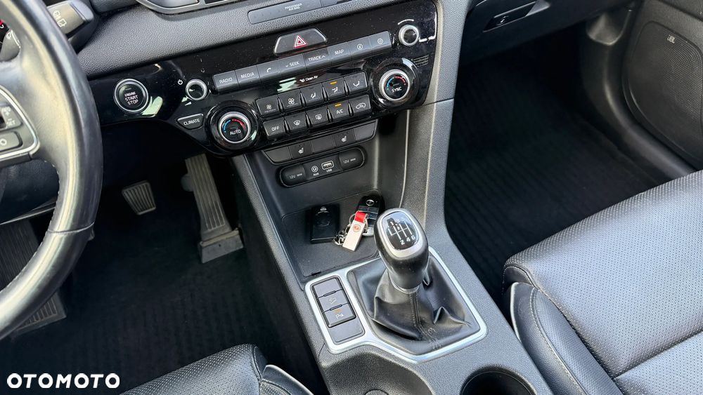 Kia Sportage 1.6 GDI L Business Line 2WD - 26