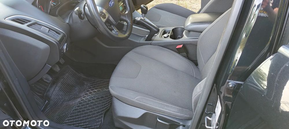 Ford Focus 1.6 TDCi Titanium ECOnetic - 28