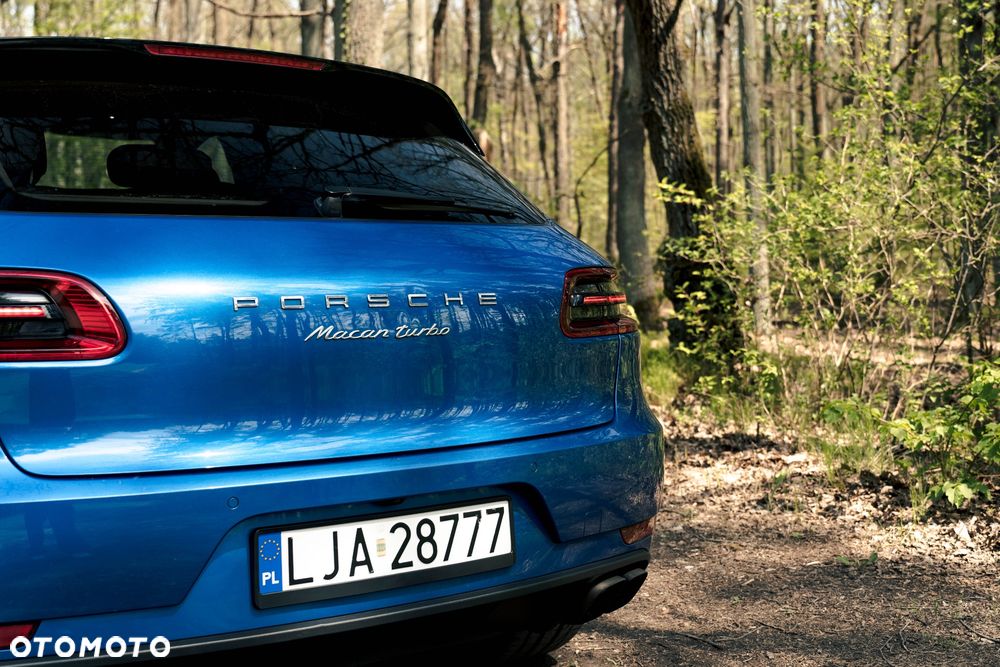 Porsche Macan Turbo - 8