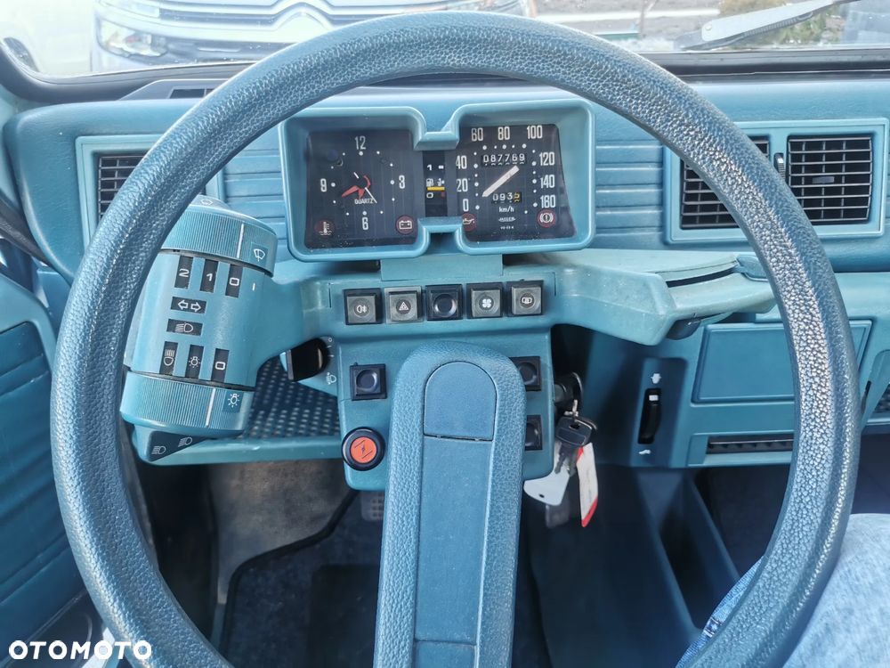 Citroën Visa 11 RE - 10