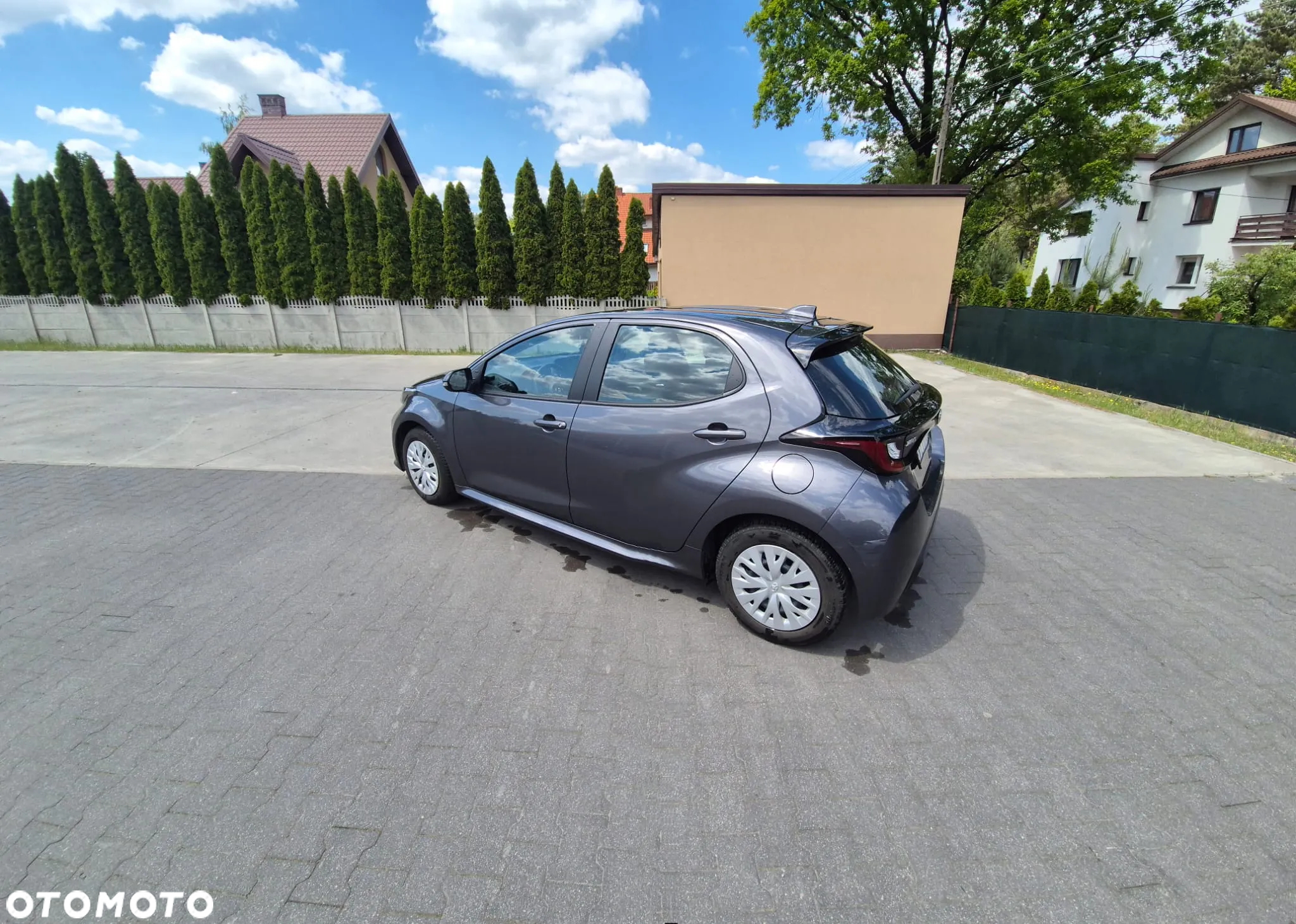 Toyota Yaris Hybrid 1.5 VVT-i Comfort - 4