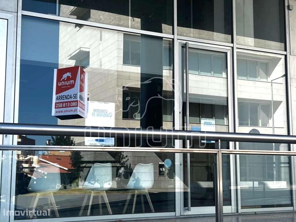 Espaço Comercial para Arrendamento - Abelheira - Grande imagem: 3/10