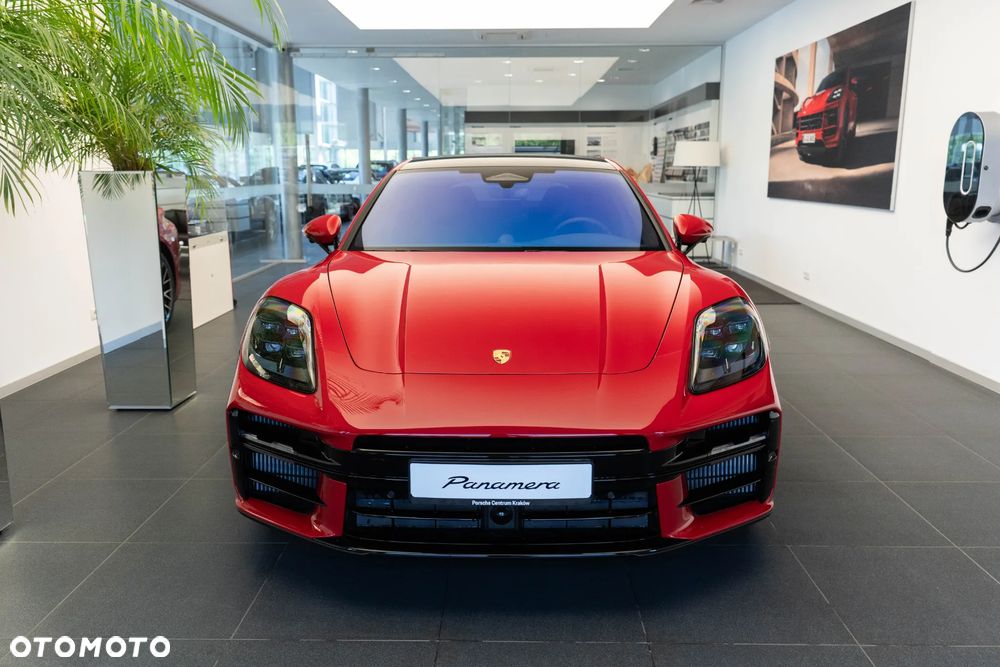 Porsche Panamera 4 - 5