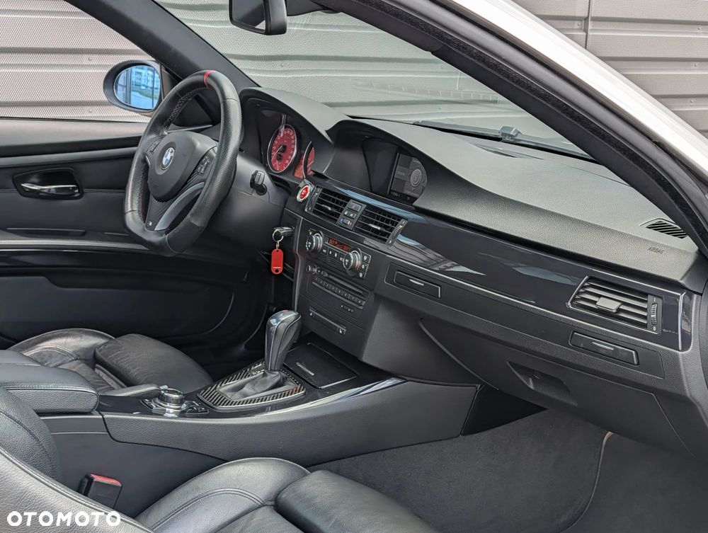 BMW Seria 3 325i M Sport Edition - 14
