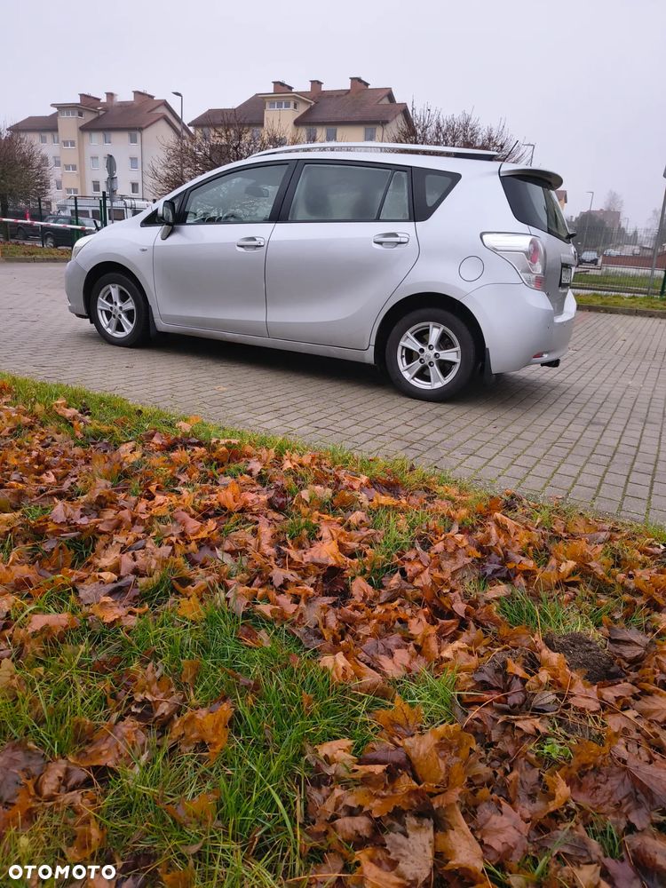 Toyota Verso 1.6 Edition - 5