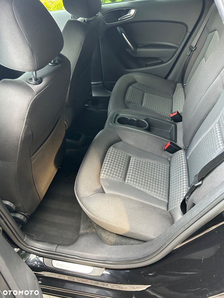 Audi A1 Sportback 2.0 TDI S line edition - 7
