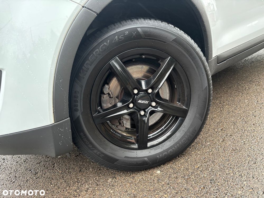 Ford Kuga - 16