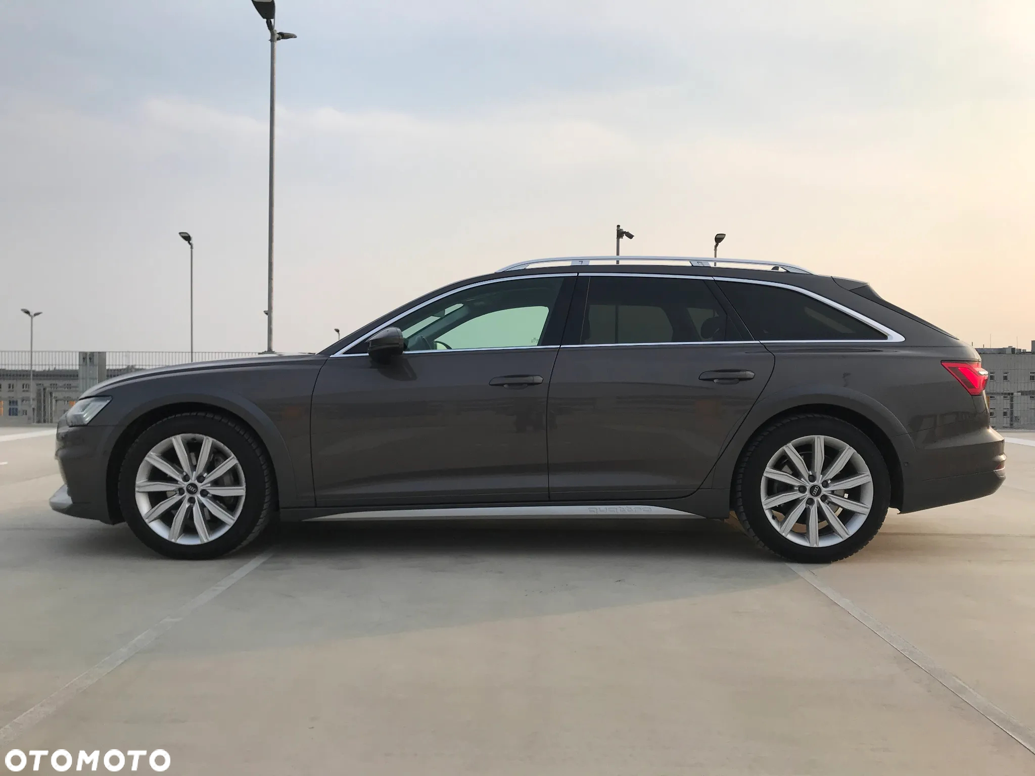 Audi A6 Allroad - 12