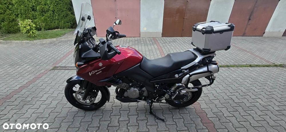 Suzuki V-STROM - 12