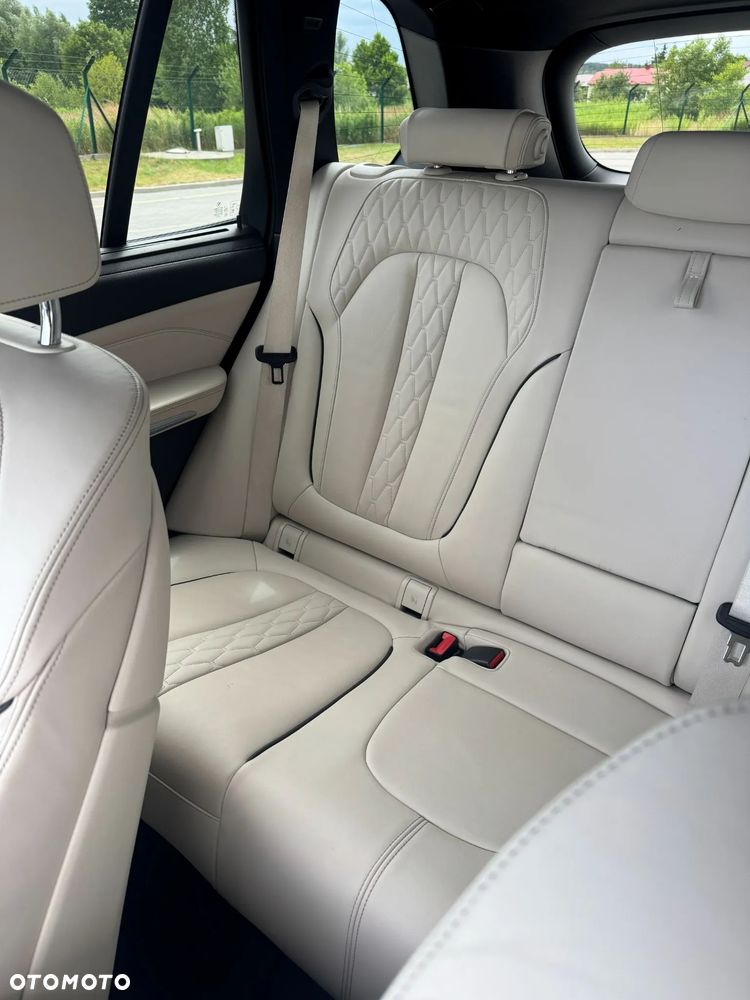 BMW X5 xDrive40i mHEV sport - 10
