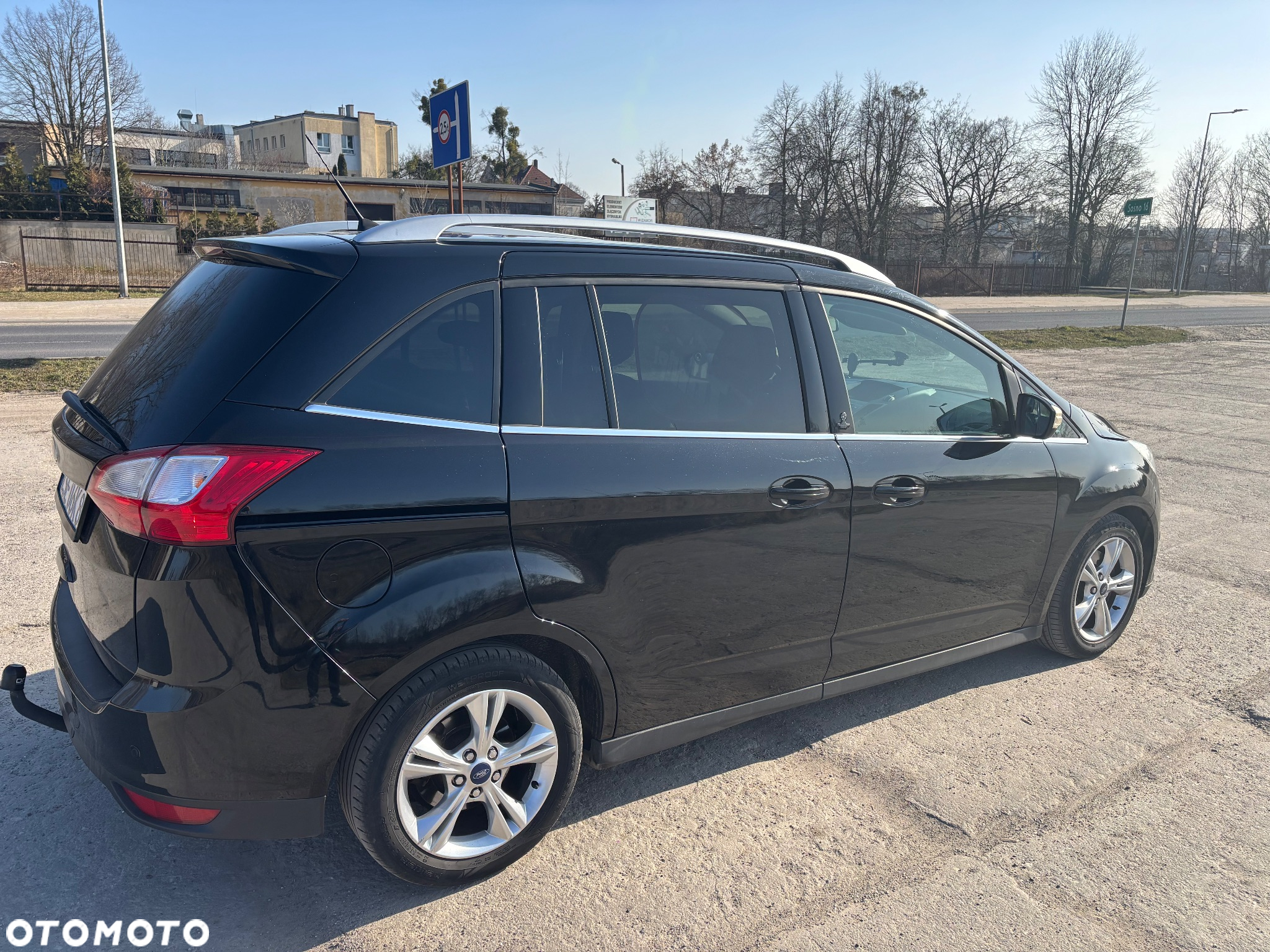 Ford Grand C-MAX - 4