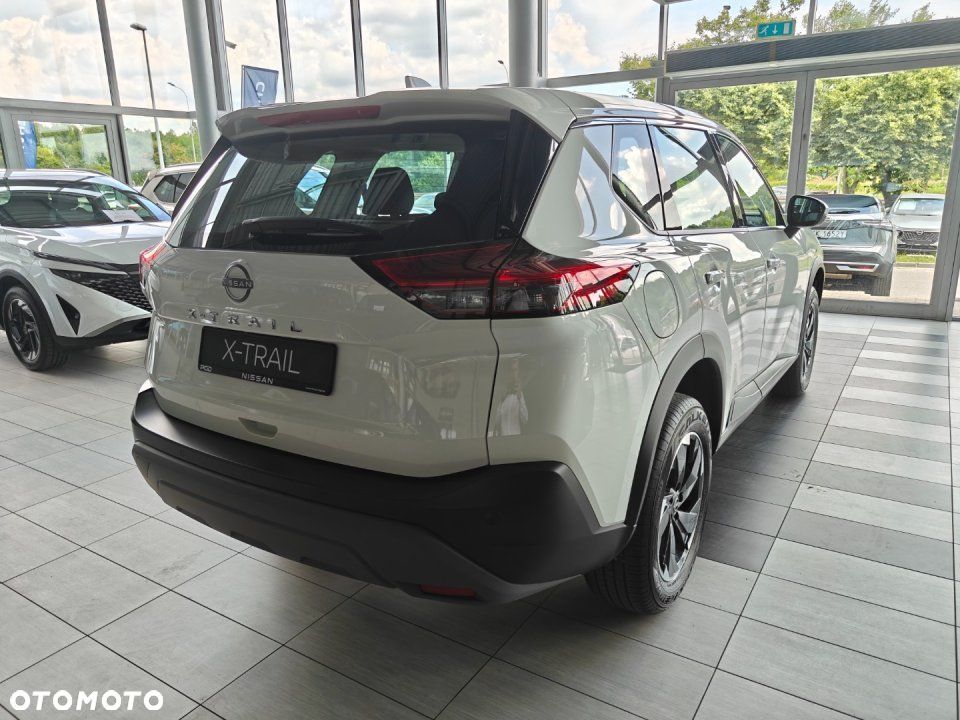 Nissan X-Trail - 6