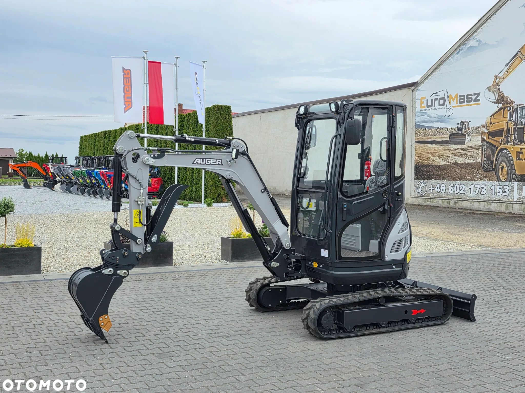 Inny NOWA MINIKOPARKA AUGER 30, WAGA 2700 KG, KUBOTA silnik - 1