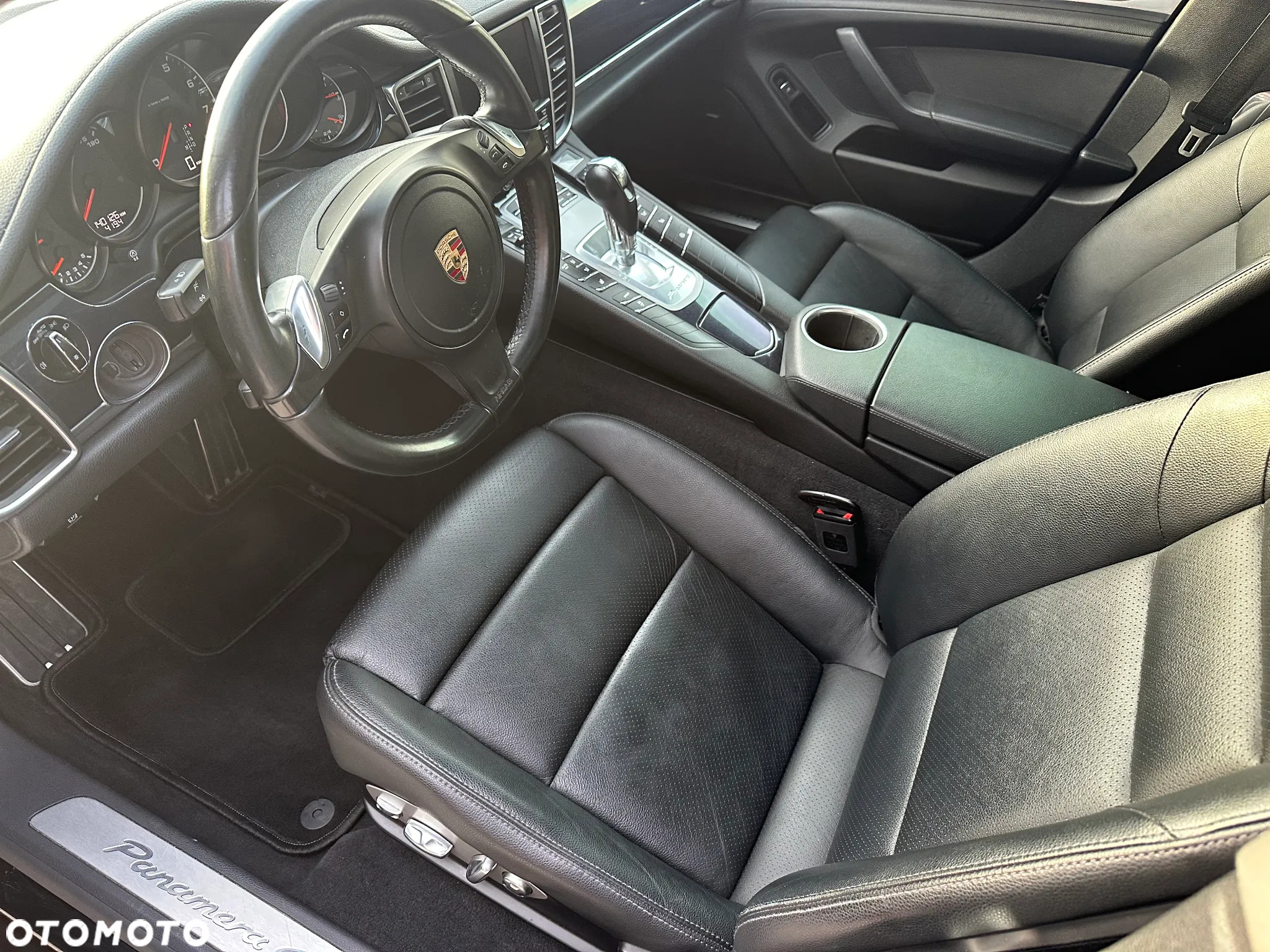 Porsche Panamera 4 PDK Edition - 31