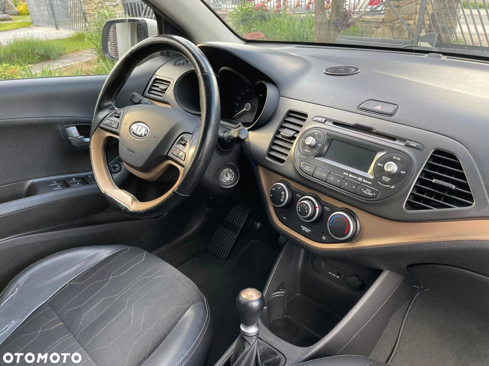 Kia Picanto 1.2 Fifa World Cup Edition - 5