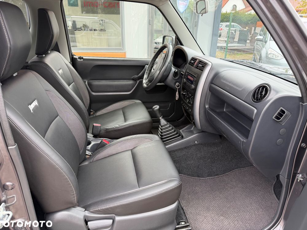 Suzuki Jimny - 8