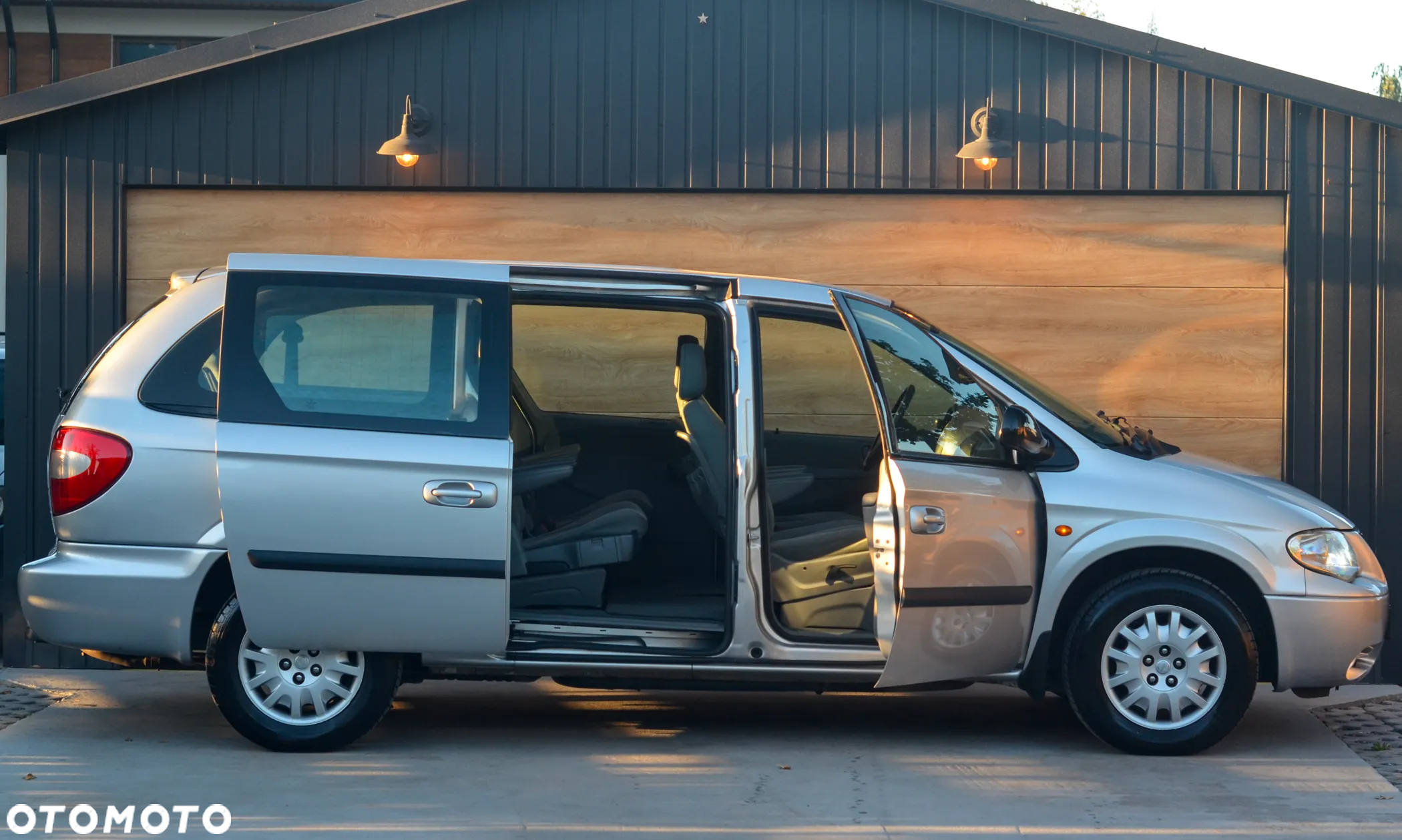 Chrysler Grand Voyager 3.3 LX S&G - 8