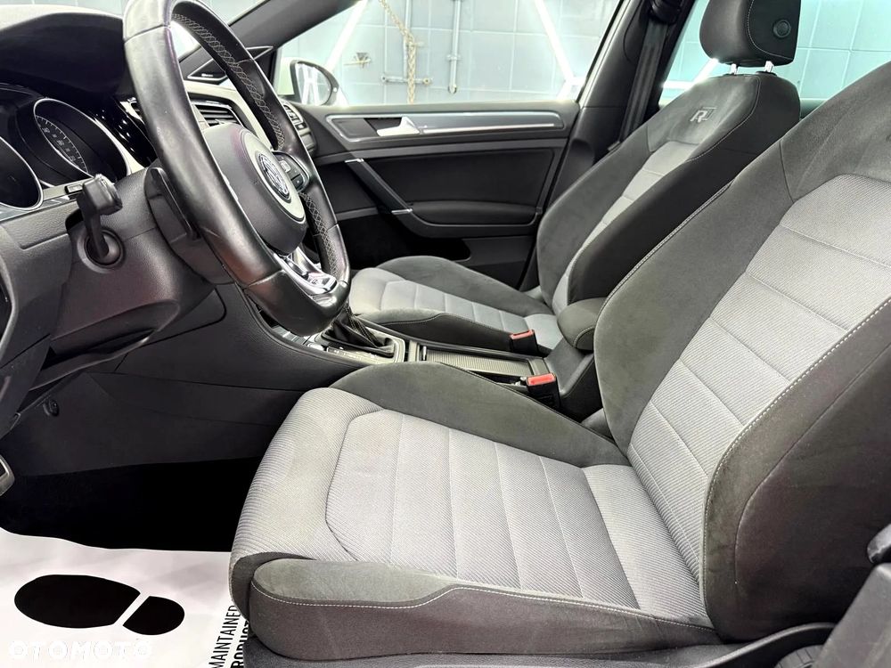Volkswagen Golf 1.4 TSI BlueMotion Technology DSG Highline - 23