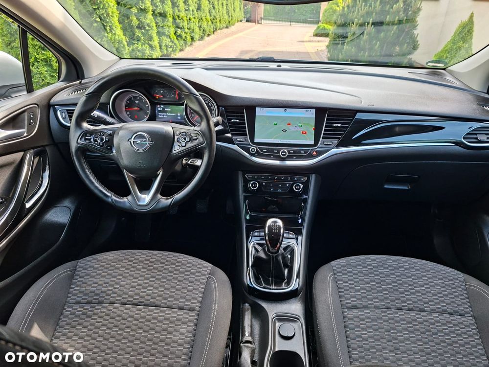 Opel Astra 1.4 T Elite S&S - 8