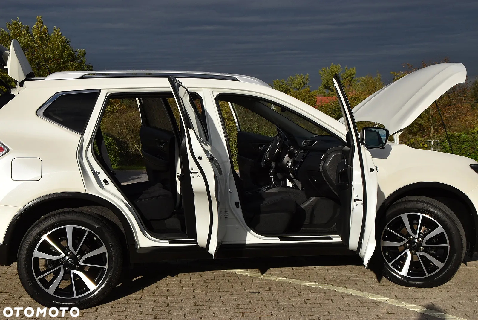 Nissan X-Trail - 8