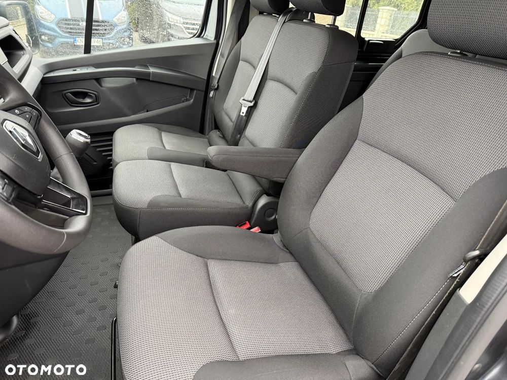 Renault Trafic 2.0 dCi - 15