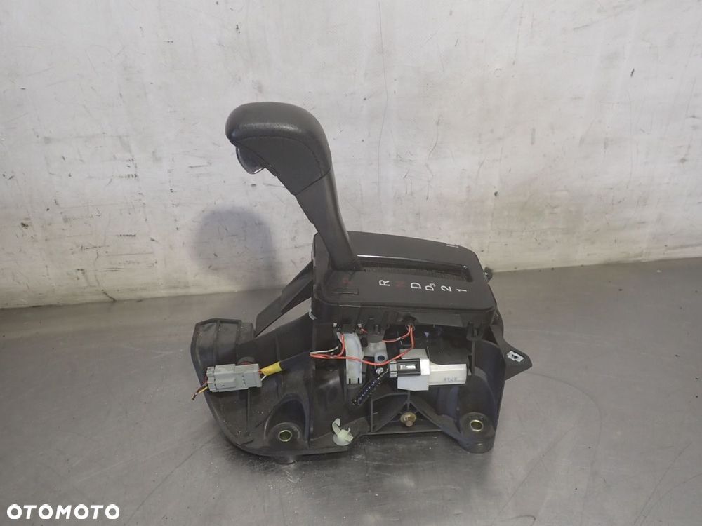 DŹWIGNIA ZMIANY BIEGÓW HONDA ACCORD VII 3.0VTEC - 1