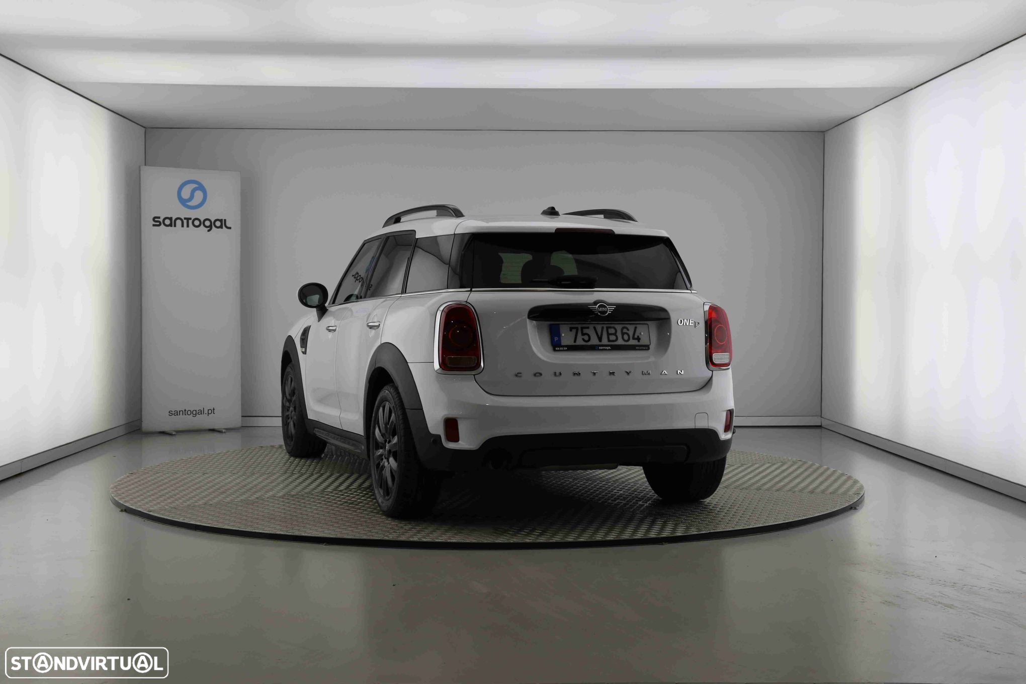 MINI Countryman One D - 4