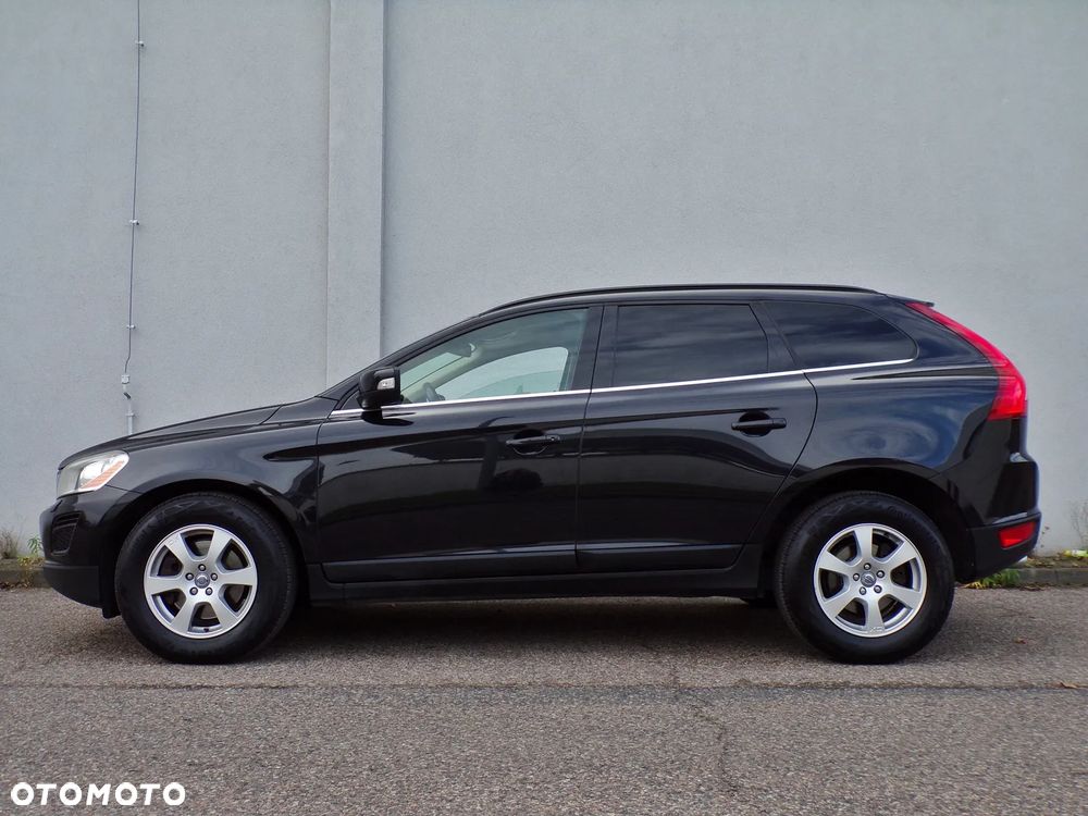 Volvo XC 60 D5 AWD Momentum - 7