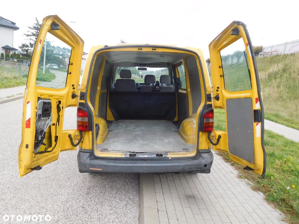Volkswagen Transporter - 11