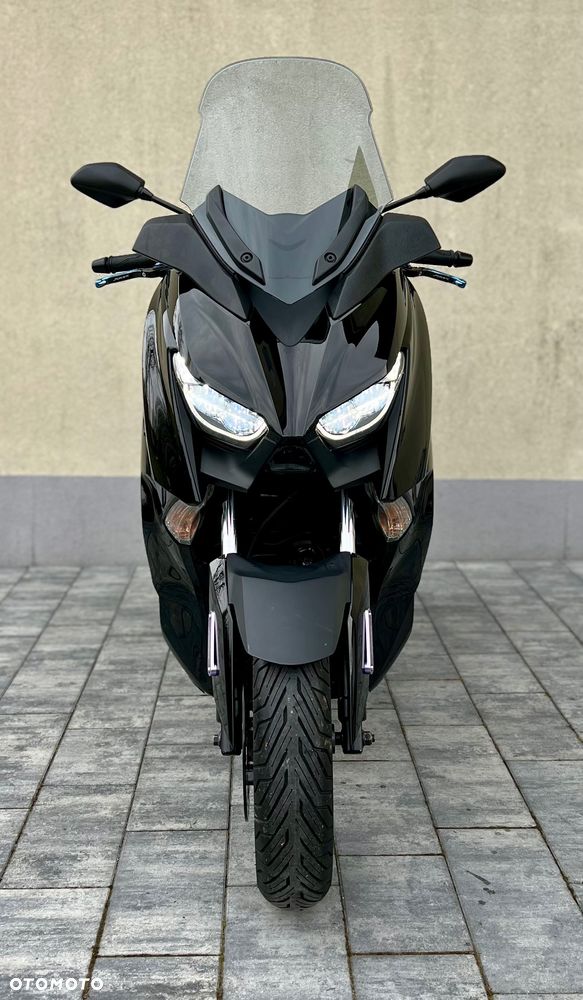 Yamaha X-max - 8